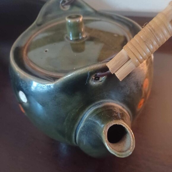 Vintage Mossy Green Ceramic Asian Teapot with Bamboo Wrapped Handle - Picture 6 of 10